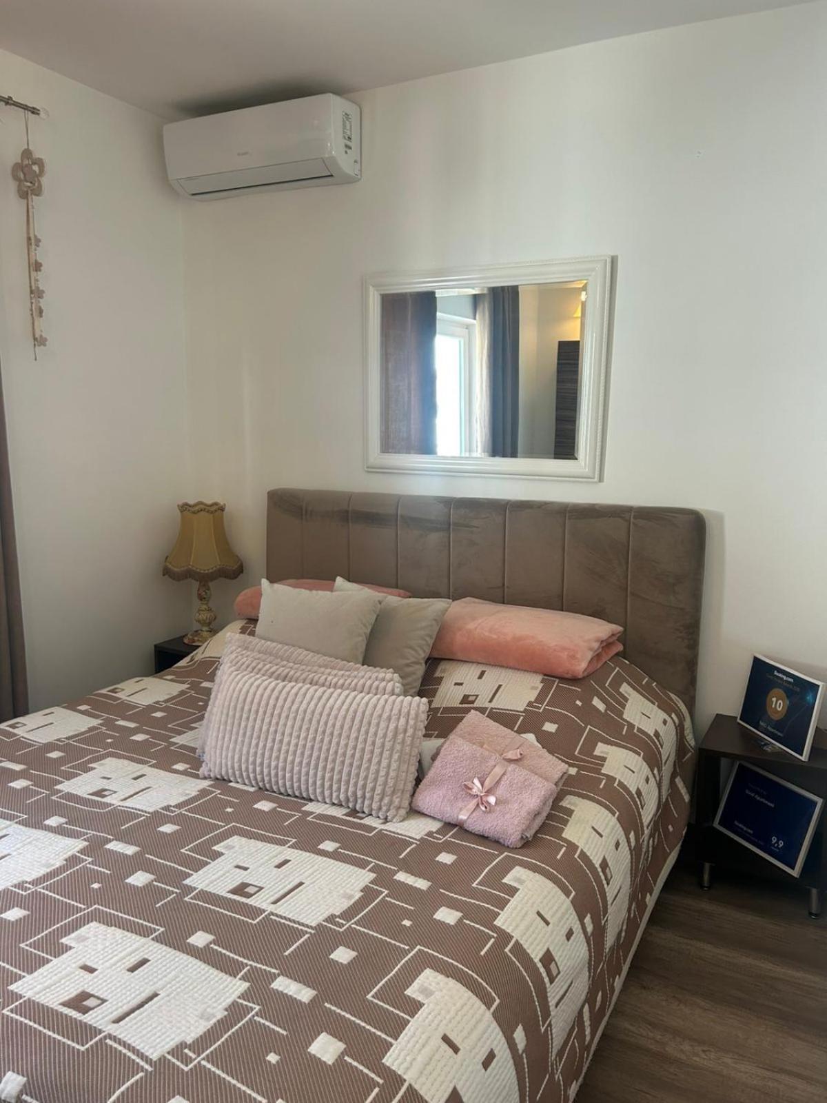 Naid Apartmani كولين فاكوف المظهر الخارجي الصورة